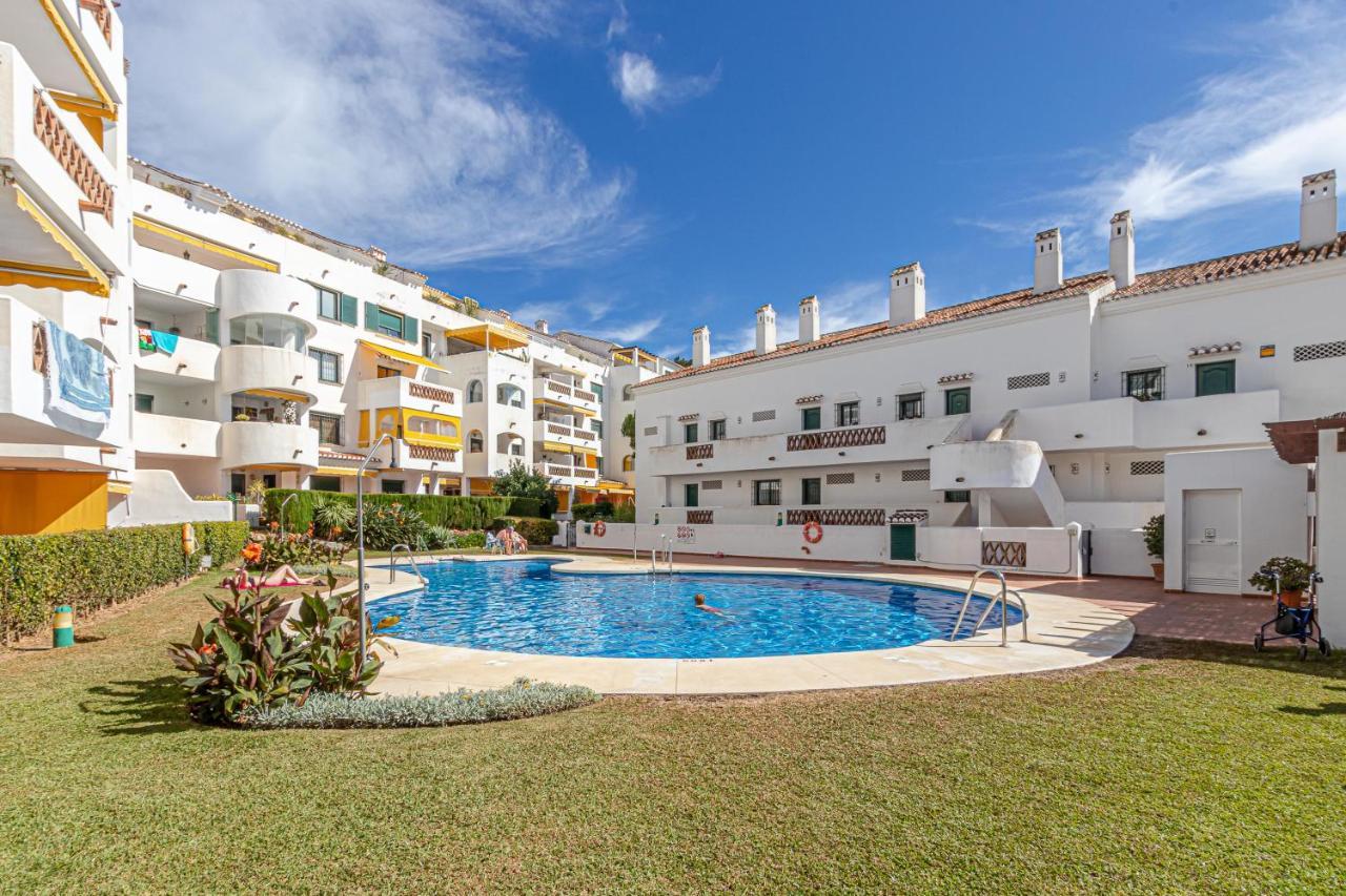 797 Holiday Rentals - Apartamento Frente Al Parque La Paloma Con Piscina Benalmádena Eksteriør billede